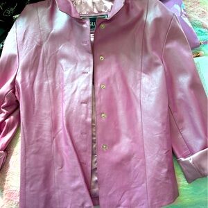 Amazing Vintage Leather jacket almost looks penalize